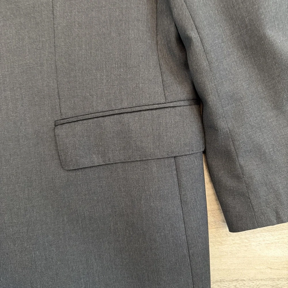 Hugo Boss Boss Men's Grey Charcoal Wool Suit Coat Blazer Size 44R Super 120